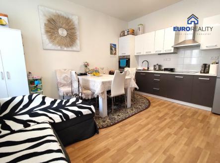 Prodej bytu, 3+kk, 67 m²