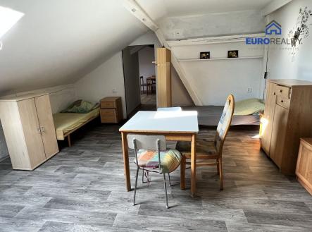 Pronájem bytu, 3+1, 75 m²