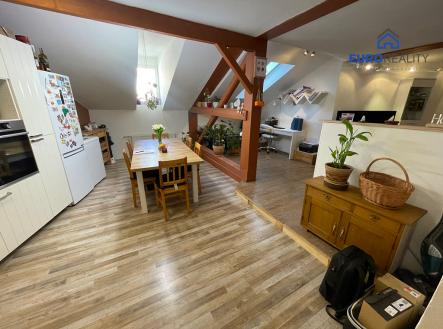 Prodej bytu, 3+1, 96 m²