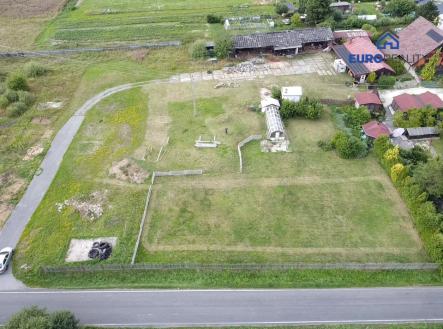 Prodej pozemku pro bydlení, 7 594 m² obrázek