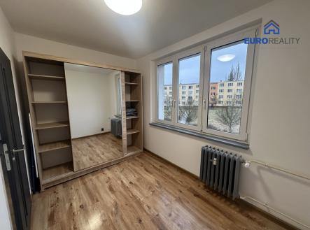 Pronájem bytu, 2+kk, 35 m²