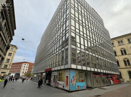 Pronájem - obchodní prostor, 655 m²