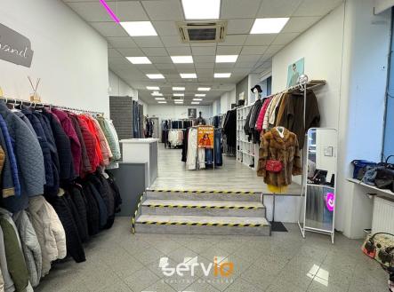 Pronájem obchodní prostor, 128 m²