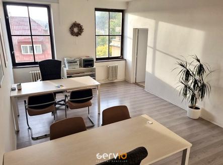 Pronájem kanceláře, 69 m²