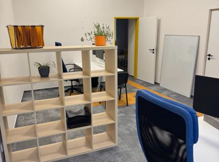 Pronájem kanceláře, 126 m²