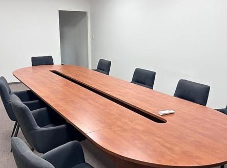 Pronájem kanceláře, 167 m²