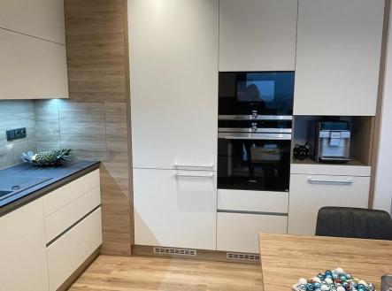Pronájem bytu, 2+kk, 119 m²