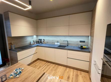 Pronájem bytu, 2+kk, 119 m²