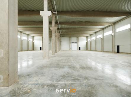 Pronájem skladovací prostor, 1 397 m²