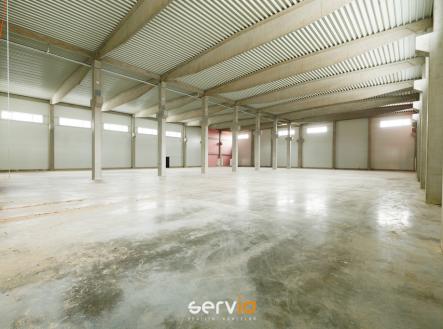 Pronájem skladovací prostor, 1 395 m²