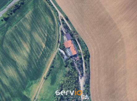 Prodej výrobní prostor, 1 296 m²