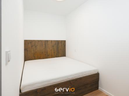 Pronájem bytu, 1+kk, 35 m²