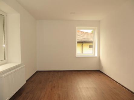 Pronájem bytu, 2+kk, 39 m²