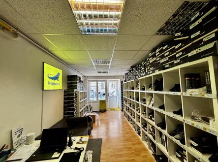 Pronájem obchodní prostor, 40 m²