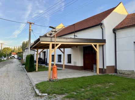 Pronájem domu/vily, 160 m²