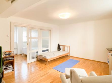 Pronájem bytu, 2+1, 60 m²