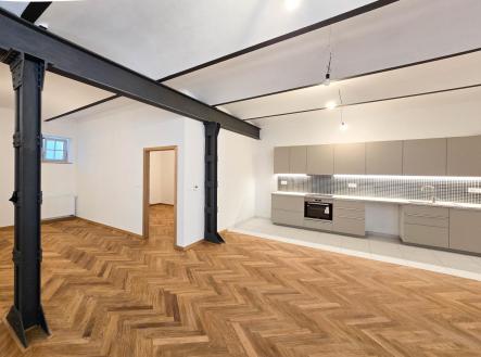 Pronájem bytu, 3+kk, 150 m²