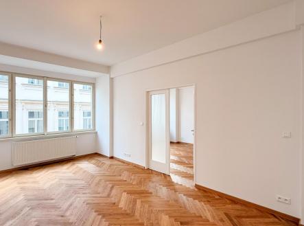 Pronájem bytu, 2+1, 83 m²