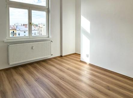 Pronájem bytu, 3+kk, 61 m²