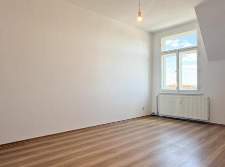 Pronájem bytu, 3+kk, 61 m²