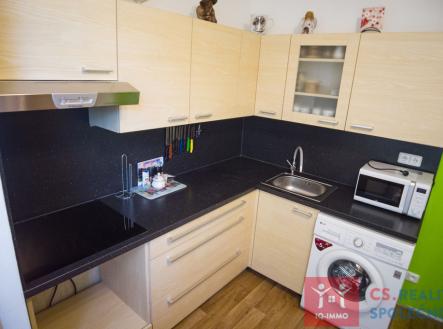 Pronájem bytu, 1+1, 33 m²