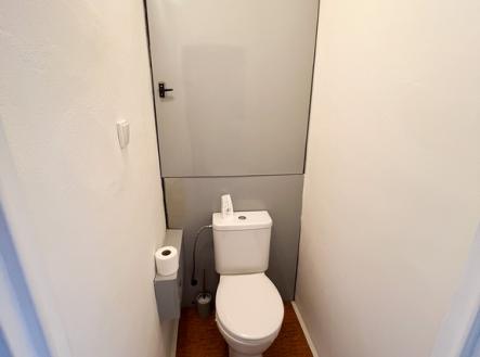 Pronájem bytu, 1+kk, 27 m²