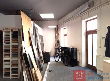 Pronájem obchodní prostor, 98 m²