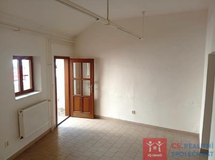 Pronájem obchodní prostor, 46 m²