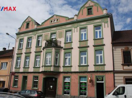 Prodej - dům/vila, 958 m²