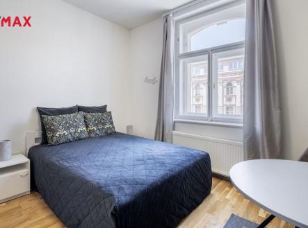 Pronájem bytu, 1+kk, 21 m²