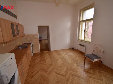 Pronájem bytu, 1+1, 58 m²