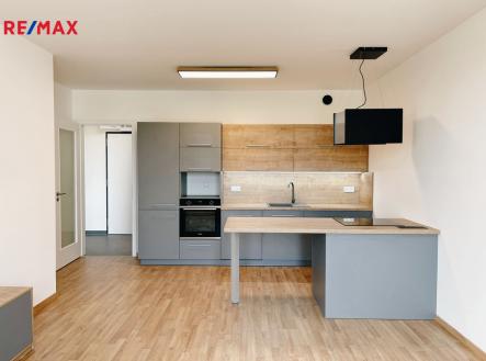 Pronájem bytu, 2+kk, 55 m²