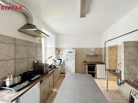 Pronájem obchodní prostor, 70 m²