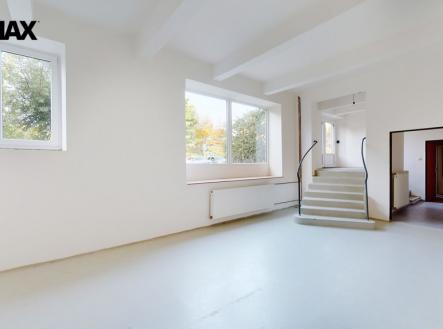 Pronájem obchodní prostory, 165 m²