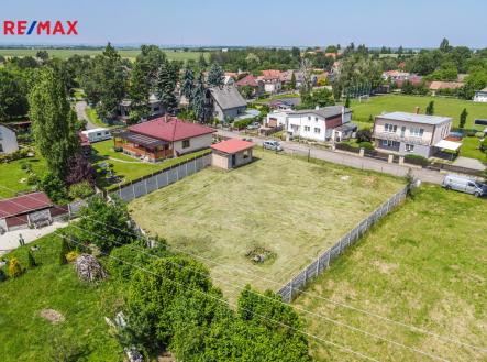 Prodej pozemku pro bydlení, 1 043 m²