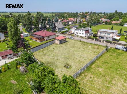 Prodej pozemku pro bydlení, 1 043 m²