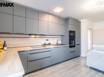 Prodej bytu, 3+kk, 75 m²