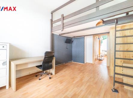 Pokoj s patrem na spaní