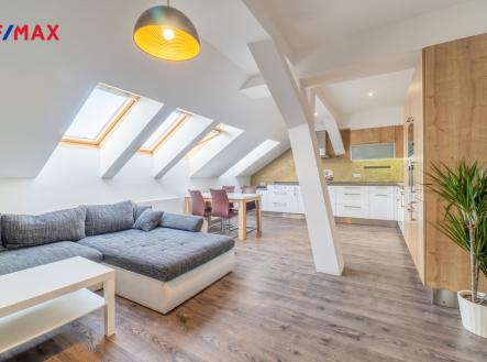 Prodej bytu, 3+kk, 80 m²