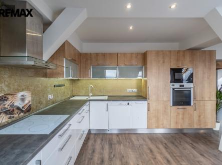 Prodej bytu, 3+kk, 80 m²