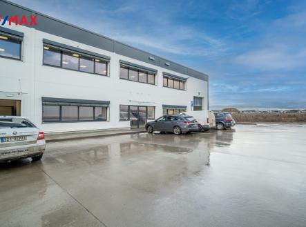 Pronájem obchodní prostor, 289 m²