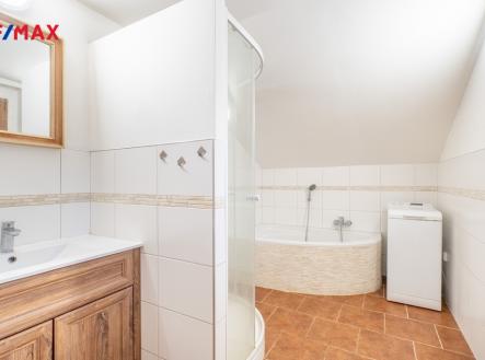 Pronájem bytu, 3+kk, 72 m²