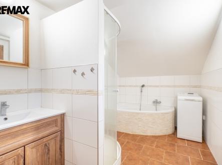 Pronájem bytu, 3+kk, 72 m²