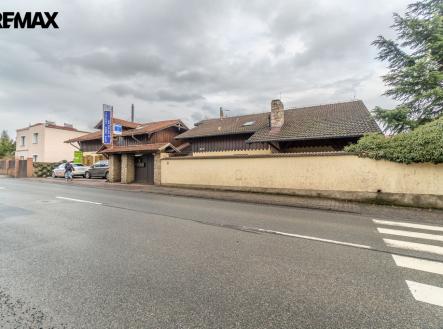 Pronájem bytu, 3+kk, 72 m²