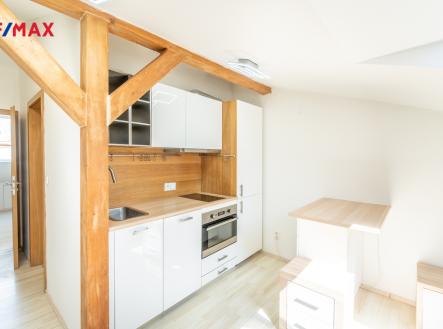 Pronájem bytu, 2+kk, 40 m²