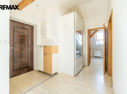 Pronájem bytu, 2+kk, 40 m²