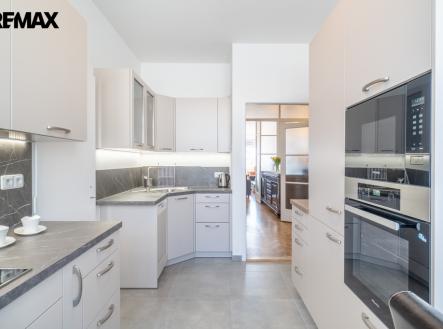 Pronájem bytu, 4+1, 120 m²