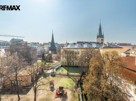 Pronájem bytu, 4+1, 120 m²