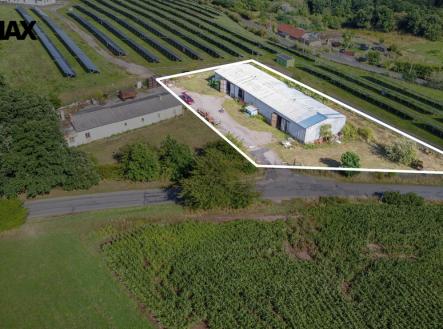 Pronájem skladu, 500 m²