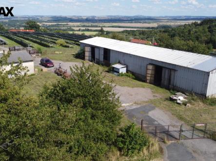Pronájem výrobní prostor, 500 m²